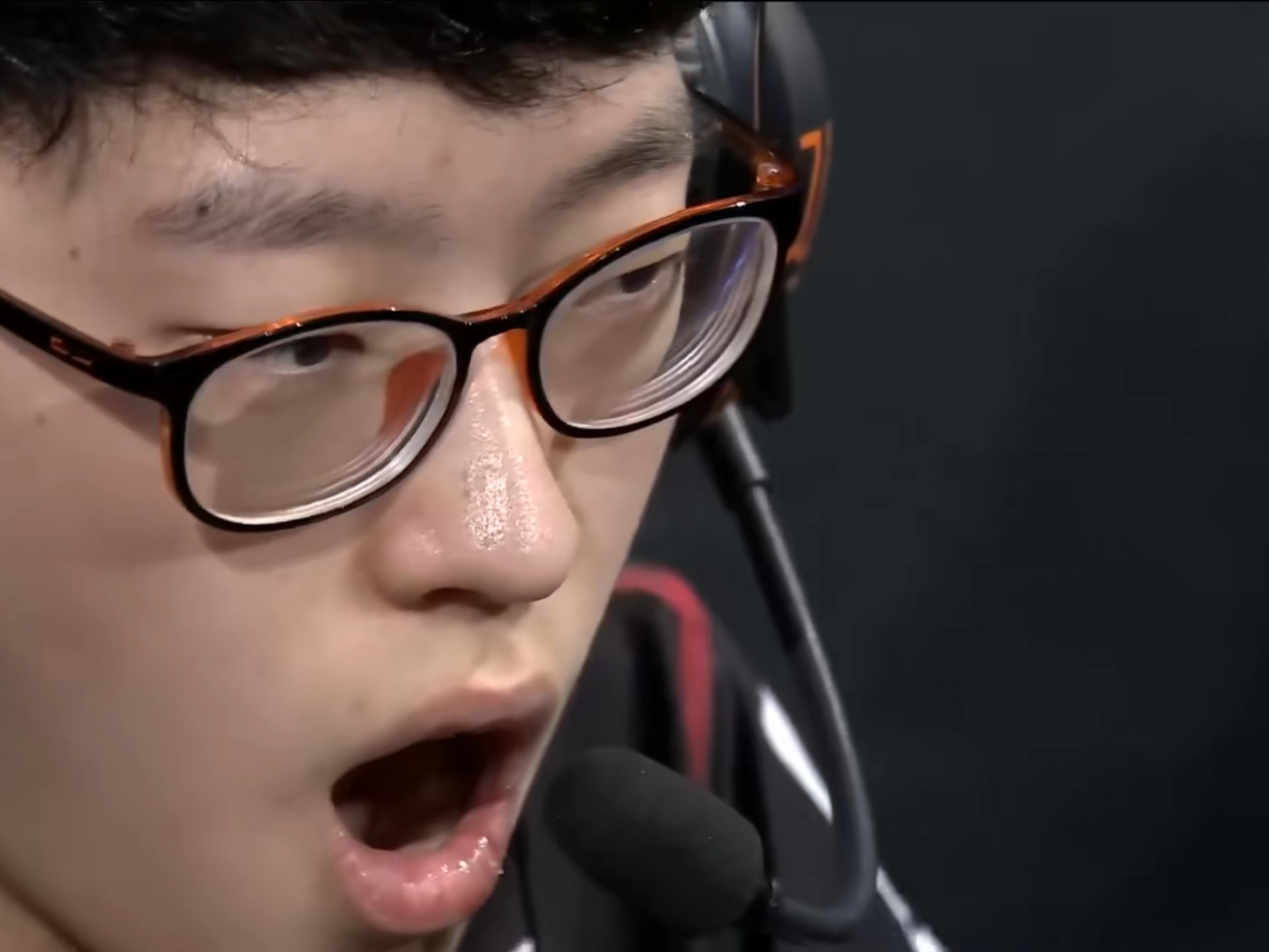 Scout连续七场比赛得分超过连败，雄鹿挑战极限！的简单介绍